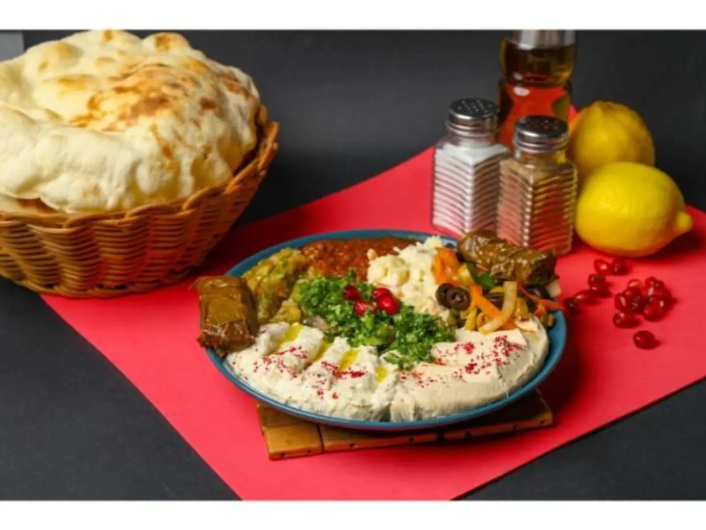 مقبلات وسط