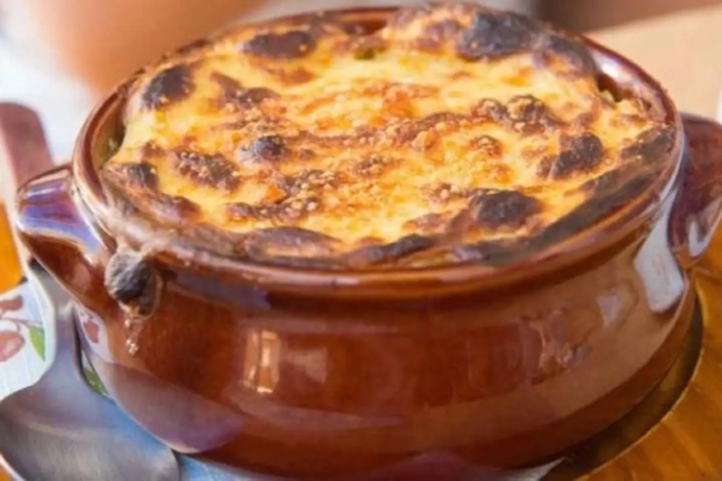طاجن مكرونه بشاميل