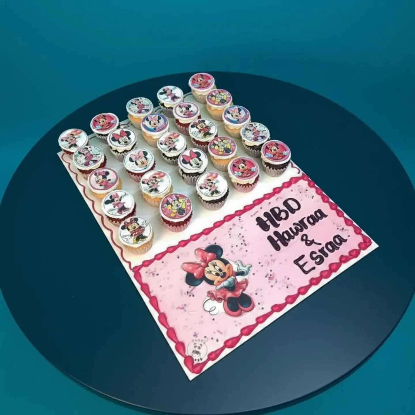 Minnie Mouse Mini Cupcakes