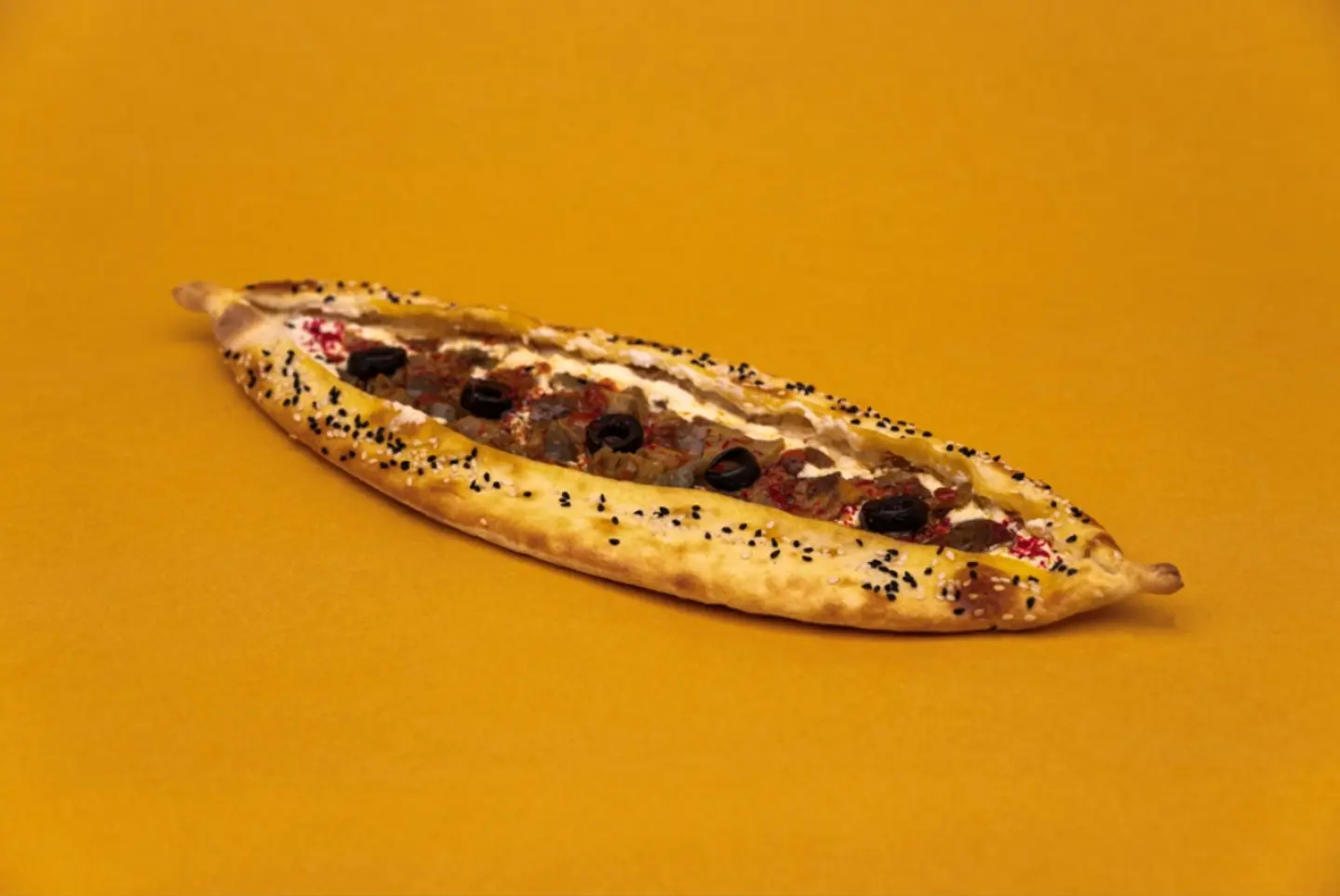 لبنة مكدوس