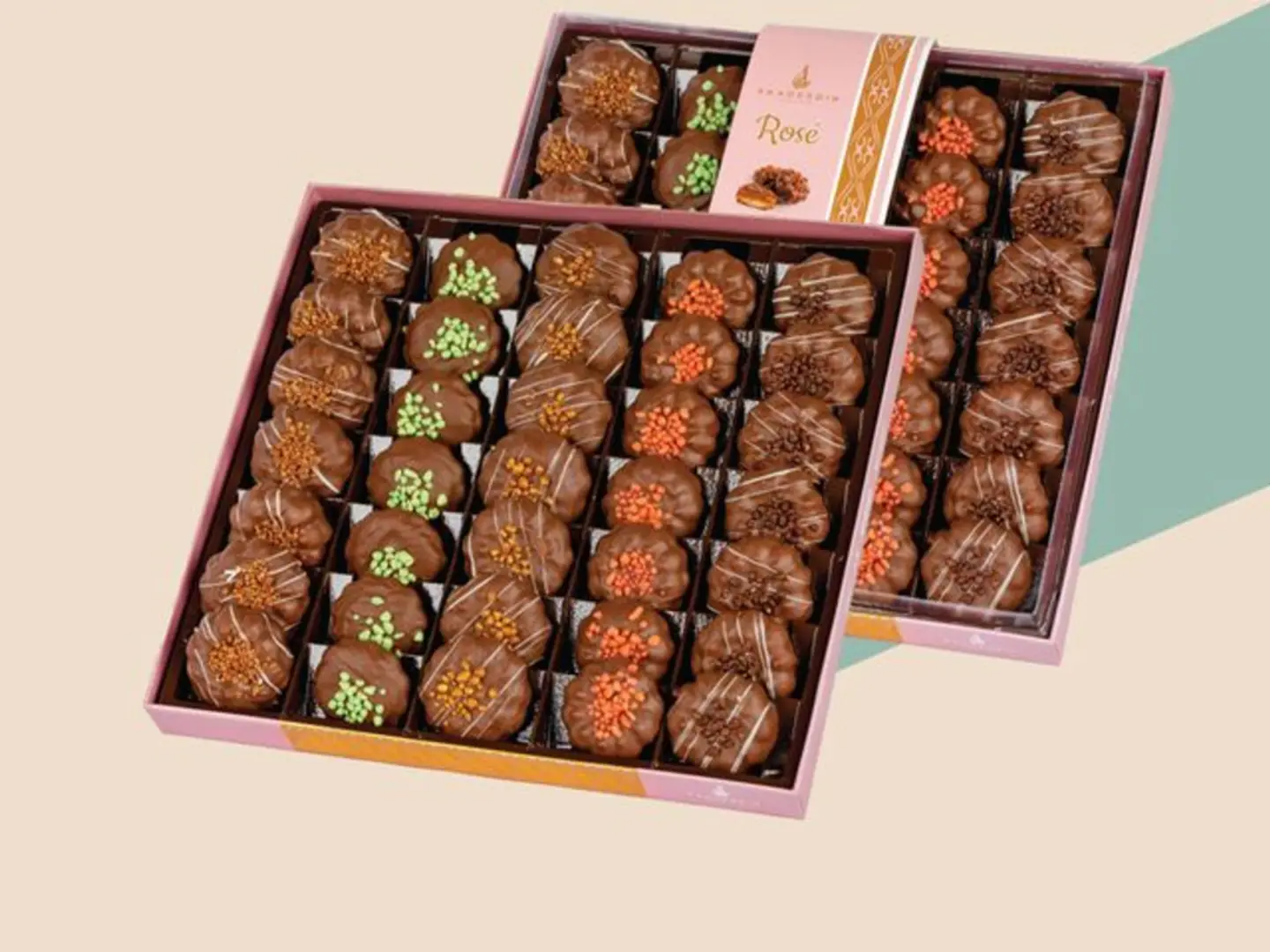 Petifour Sable Dipped In Chocolate