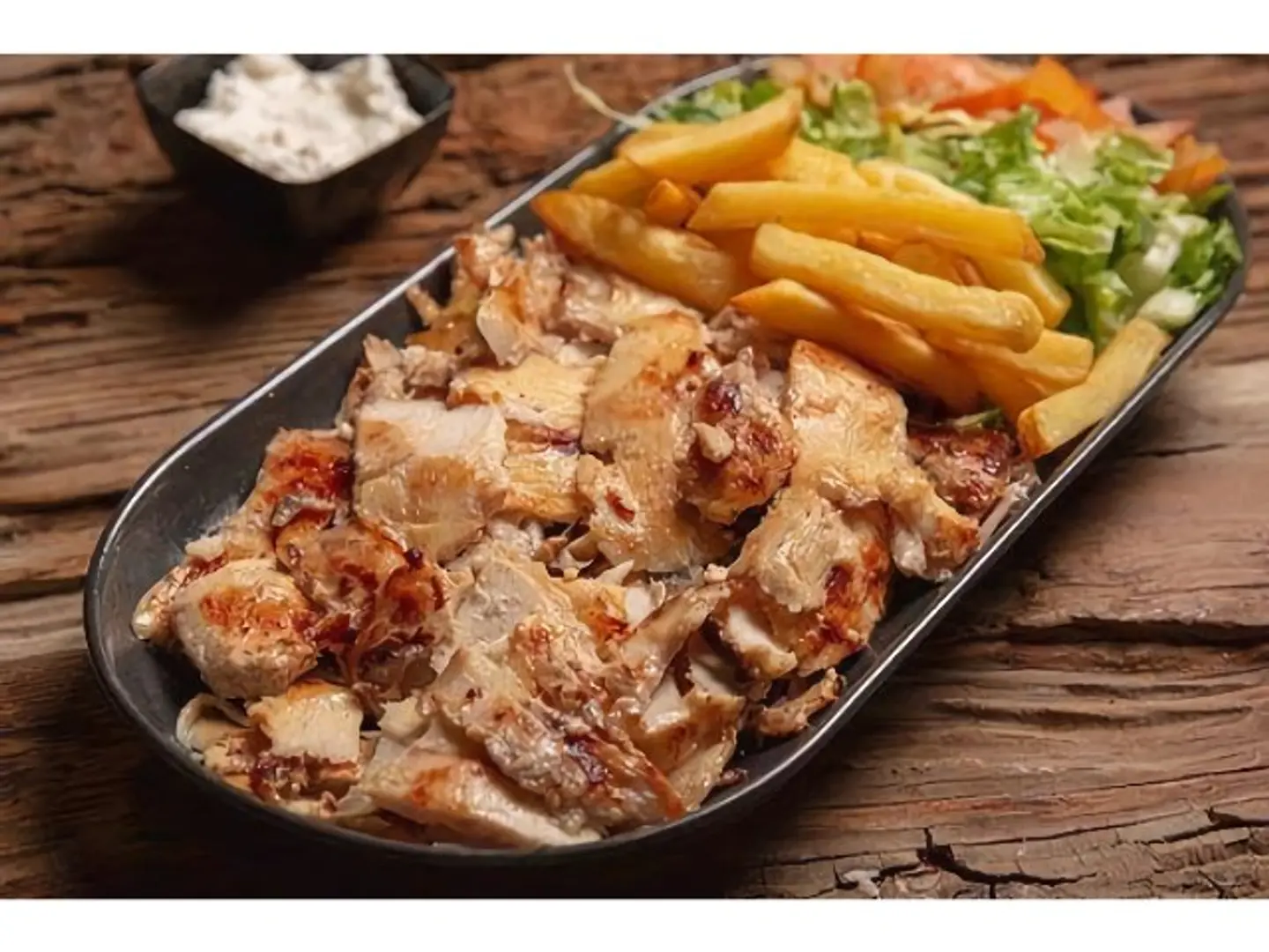 صحن شاورما وسط