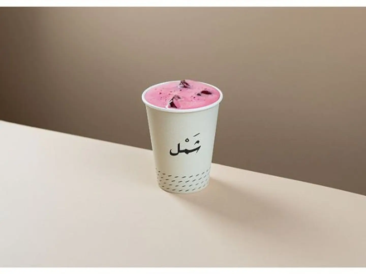 شاي احمر بارد