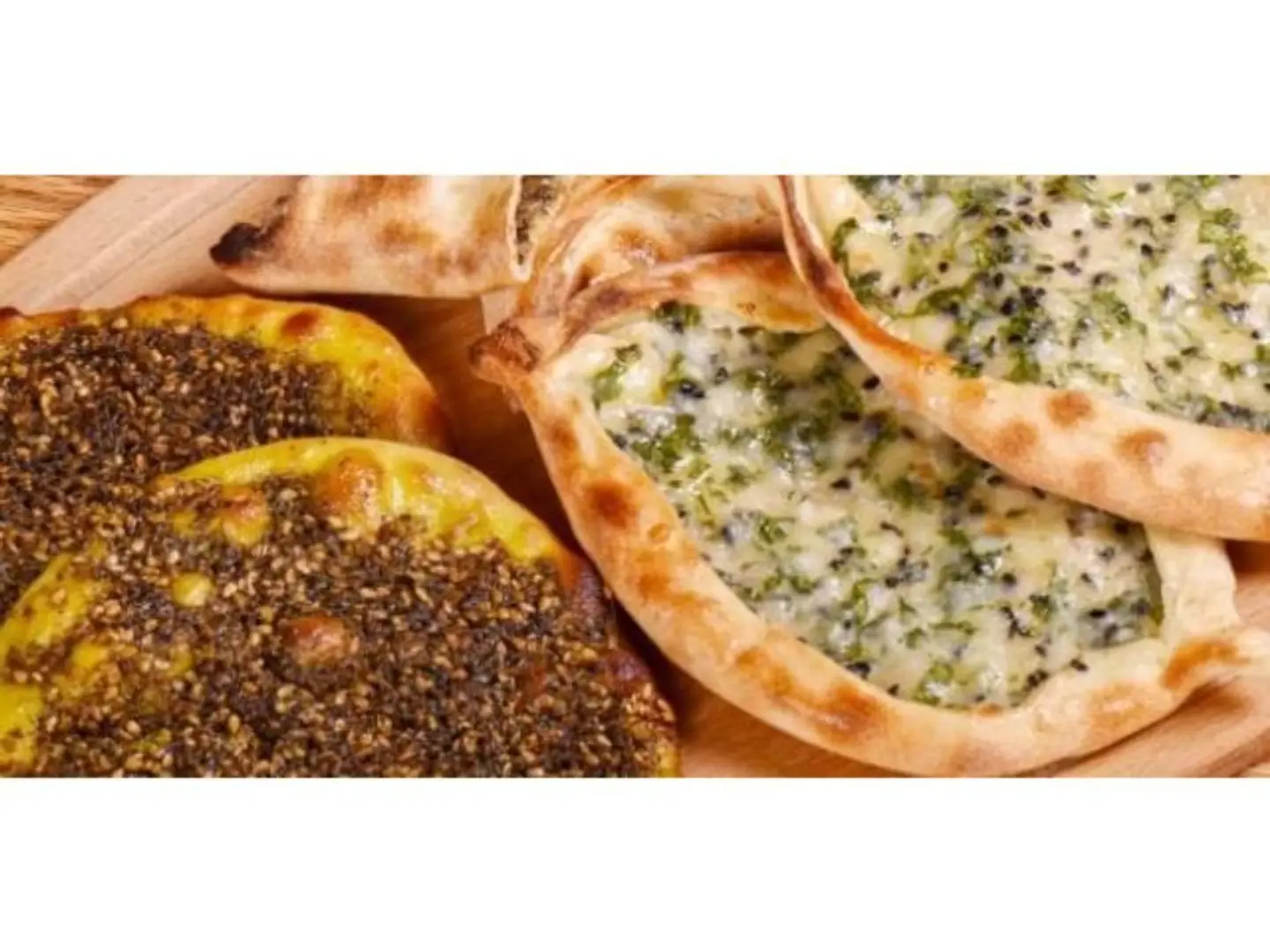 فطيره جبن وزعتر