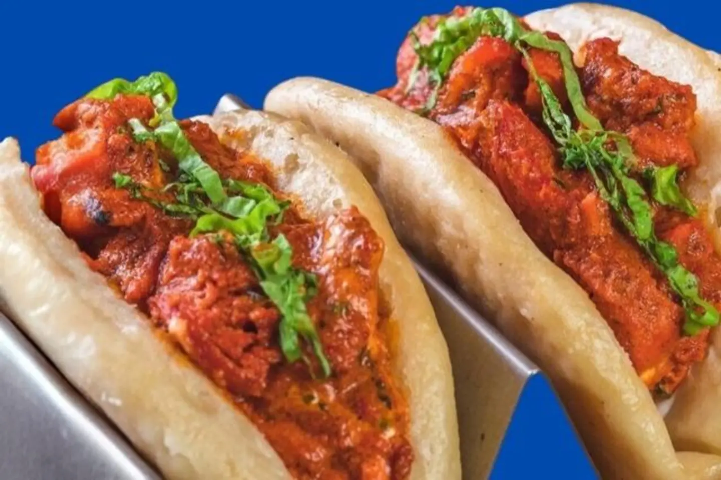 باو دجاج بالزبدة