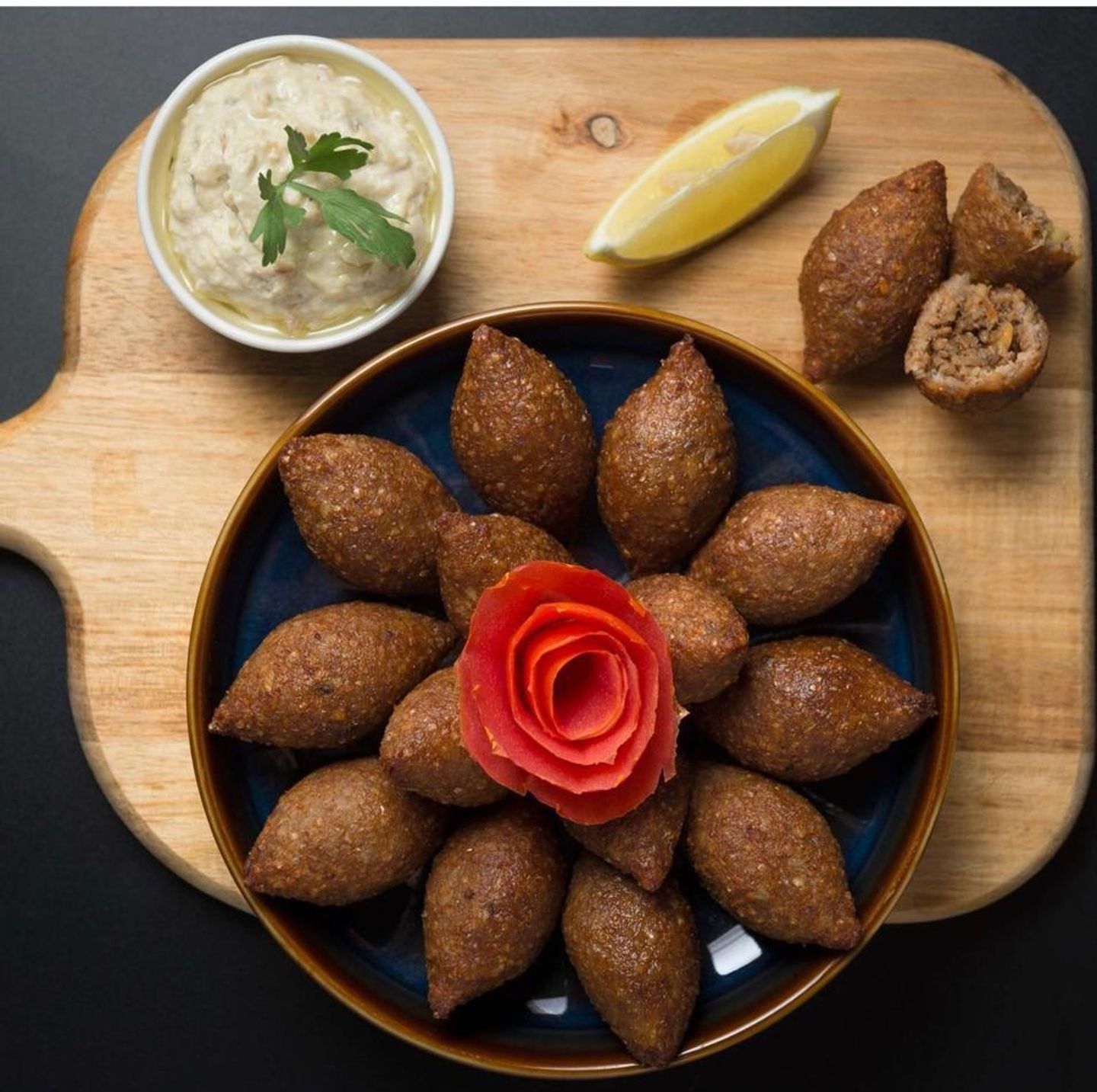 كبة لحم باللوز جاهز