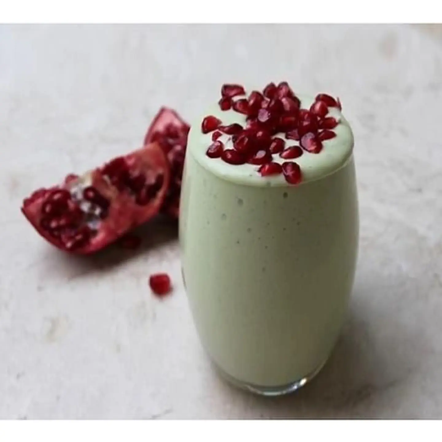 Avocado With Pomegranate - Medium