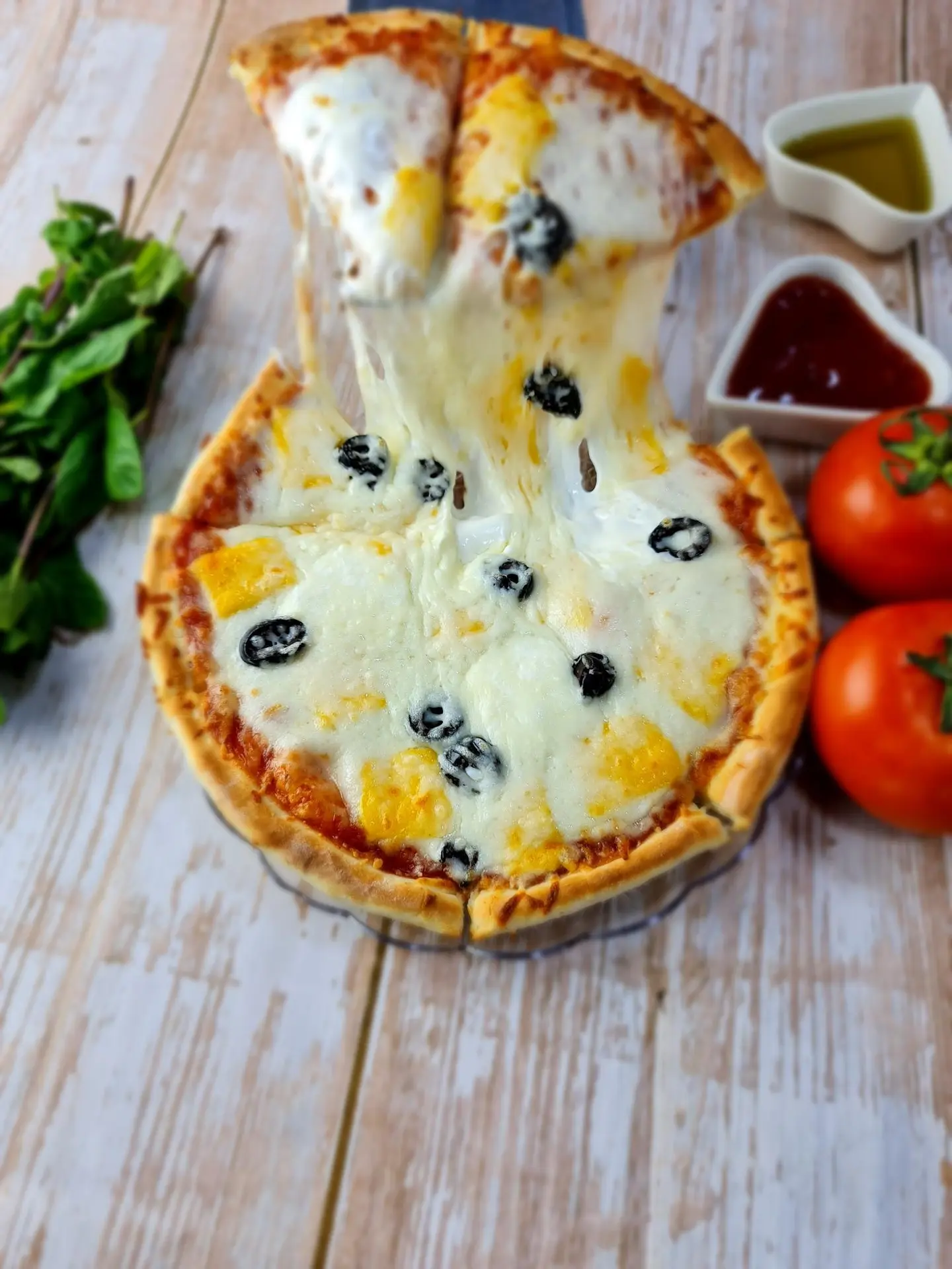 Mixed Cheese Pizza