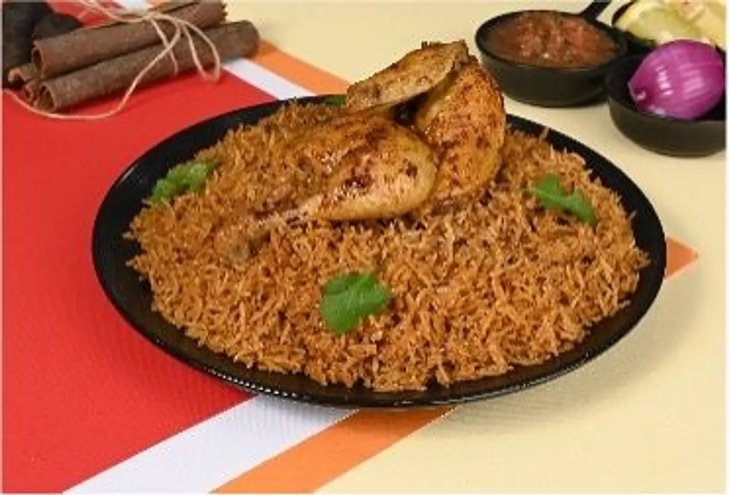 نصف حبة دجاج مضغوط