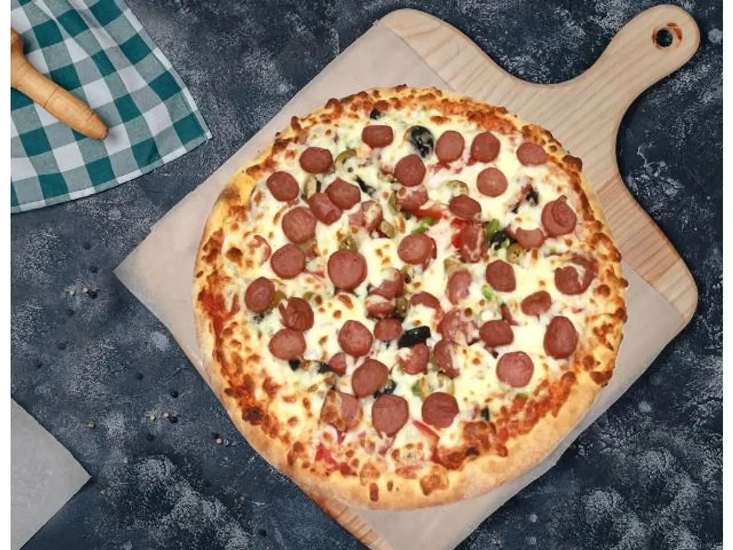 Large Sausage Pizza
