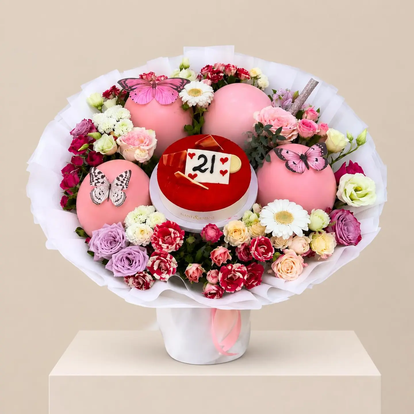 Birthday Bouquet With Cake