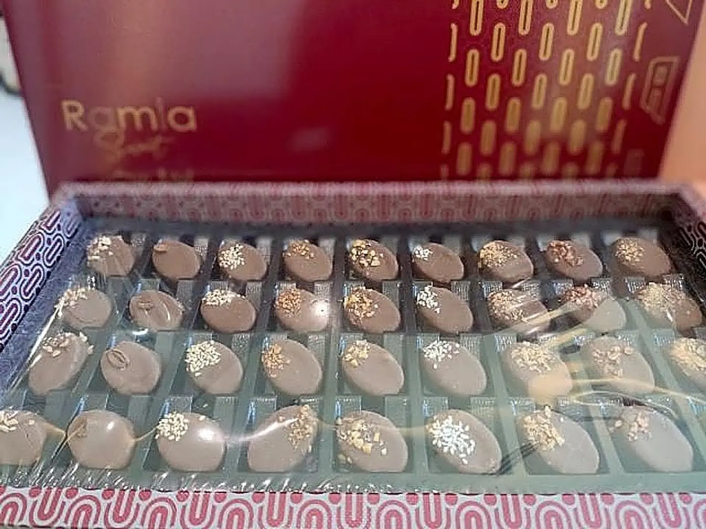 Ramia Petit Four Ofal