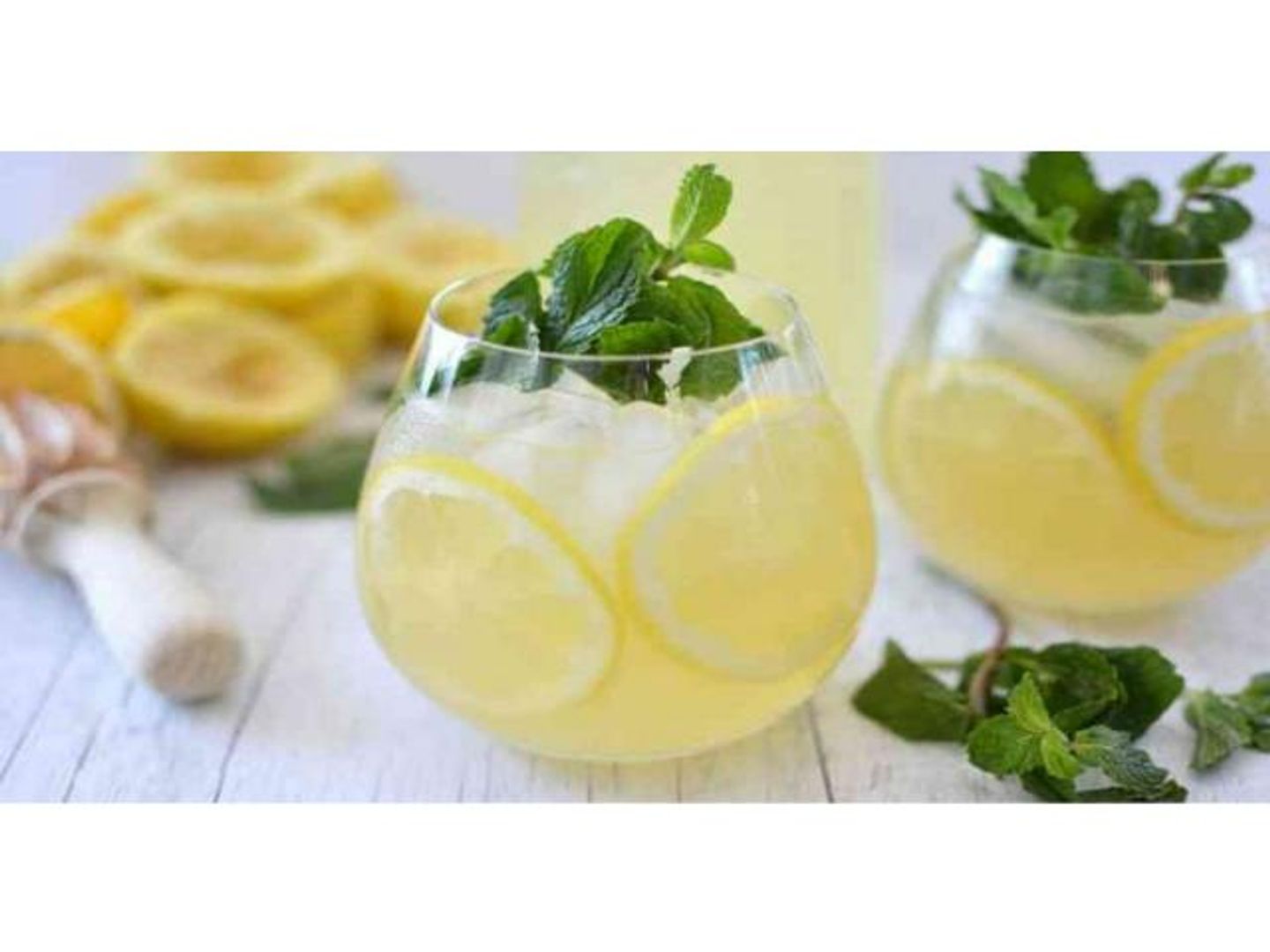 Lemon Almond Juice