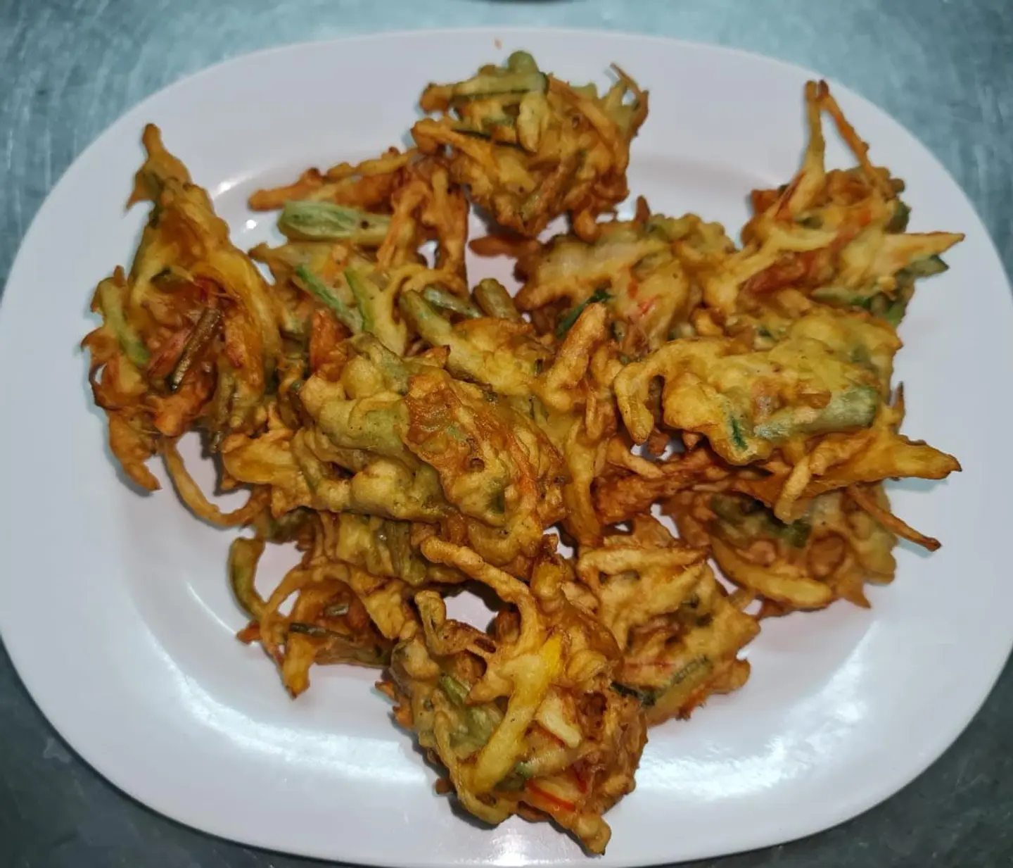 Yachy Thikim