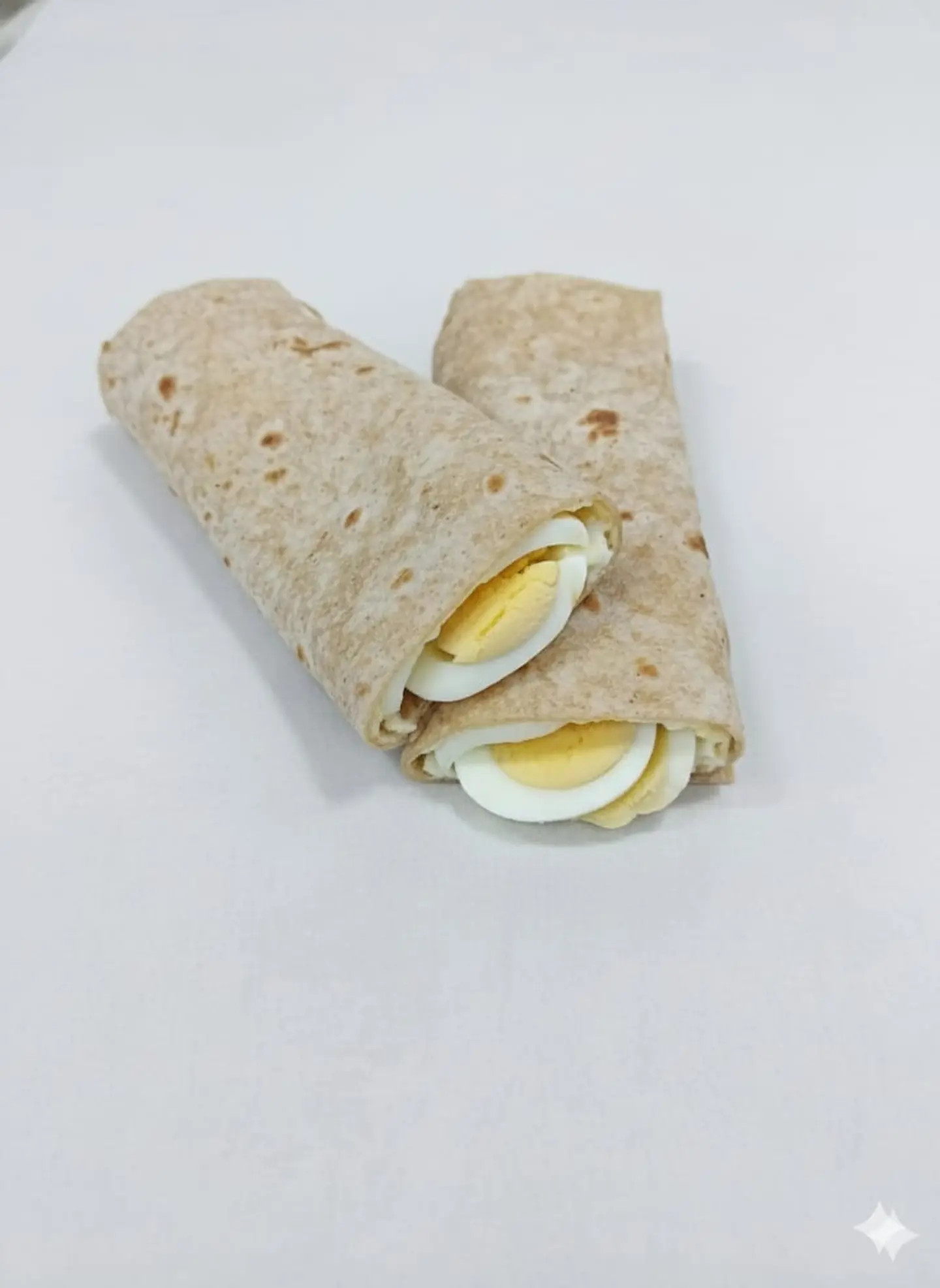 شباتي بيض مسلوق