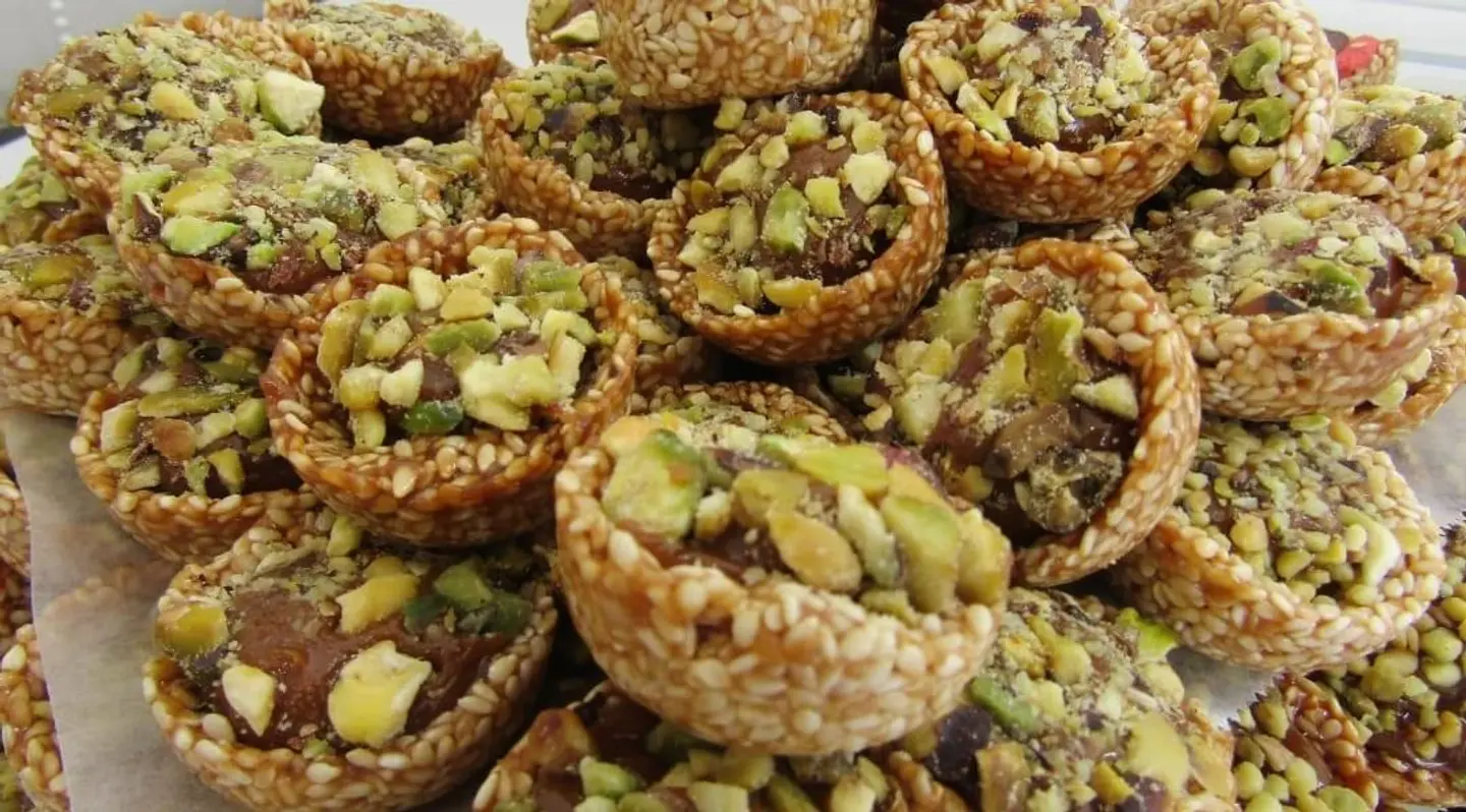 حلا قهوة مكسرات 2