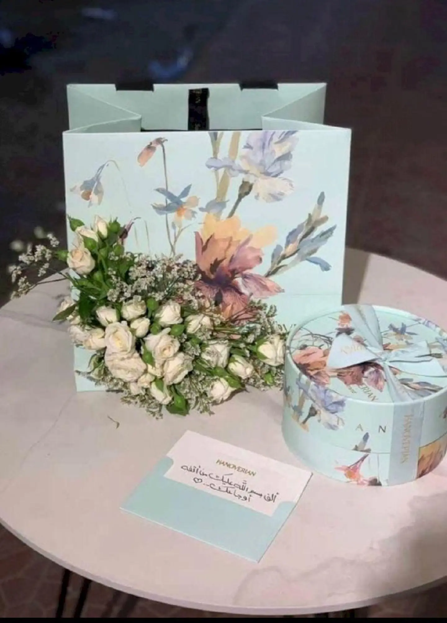 حلا هنوفريان مع الورد ٧-&٨