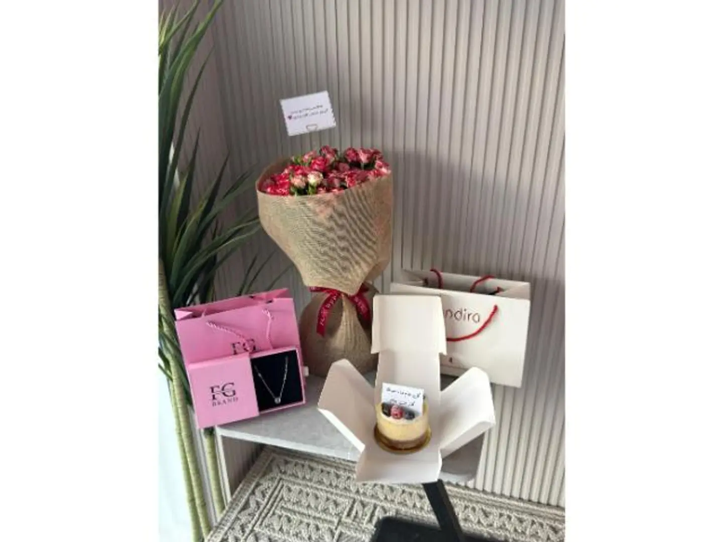 Gift Of Necklace And Cake 4