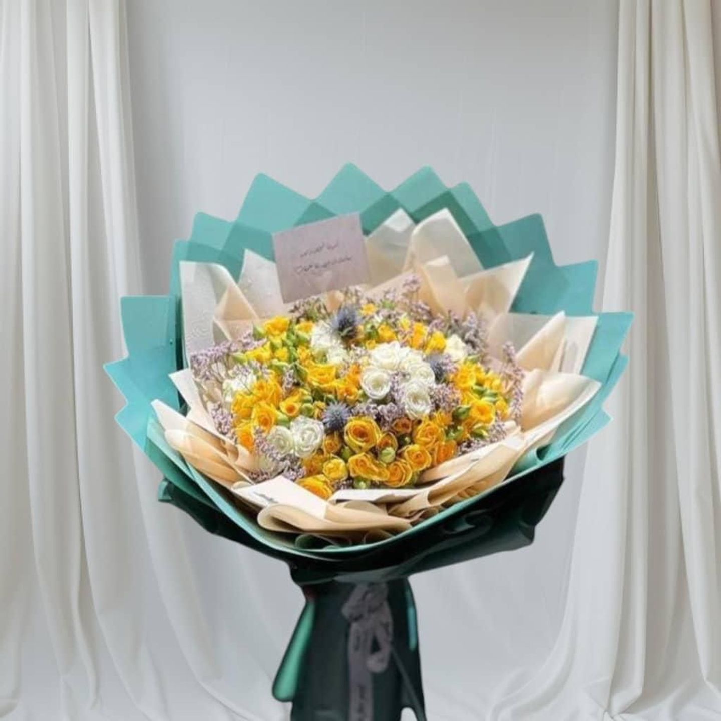 "زهور الفرح"