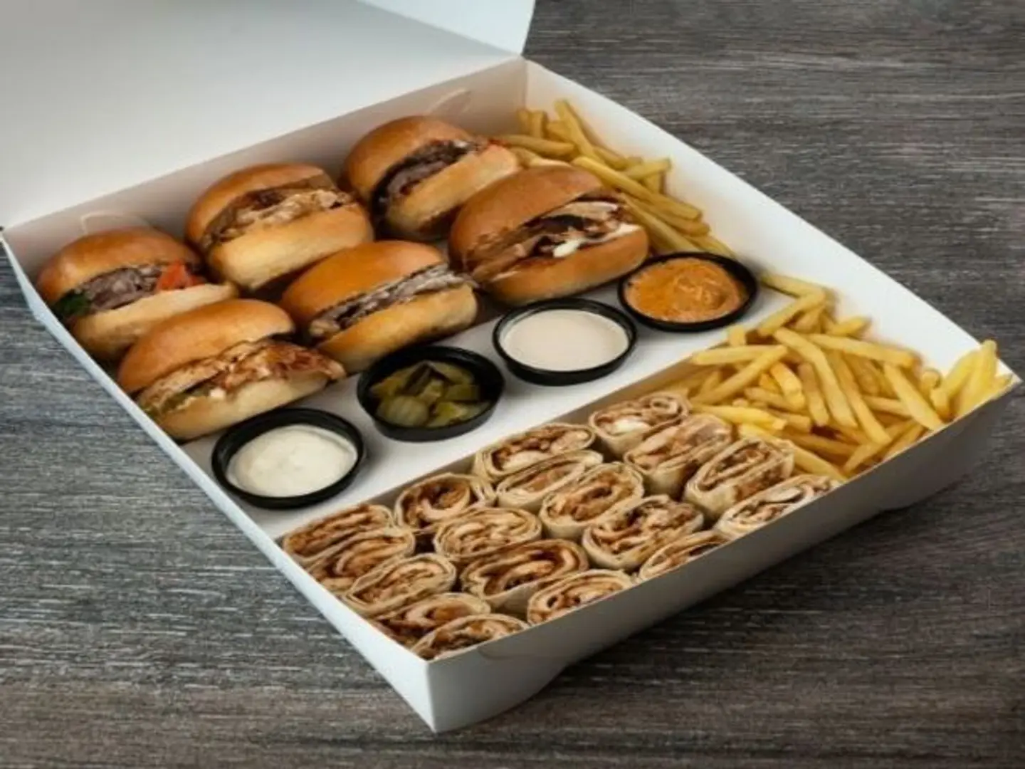 بوكس برجر مع شاورما