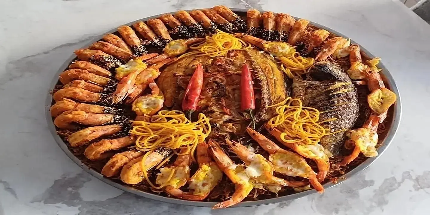 صينية فواكة البحر