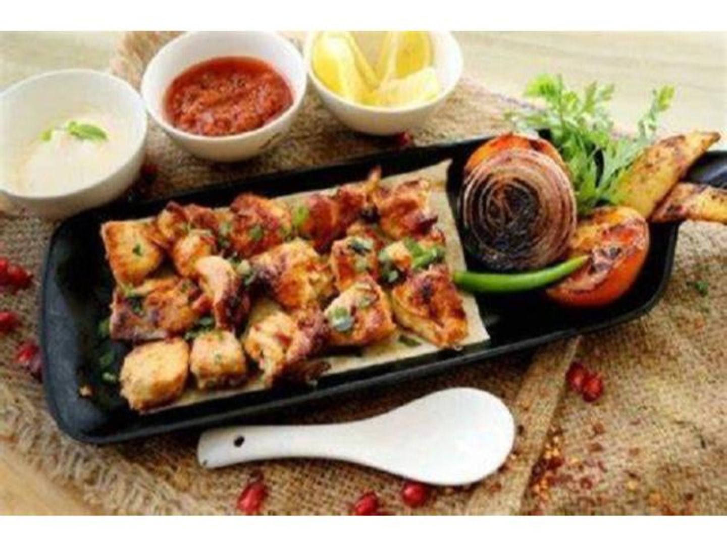 دجاج تكا