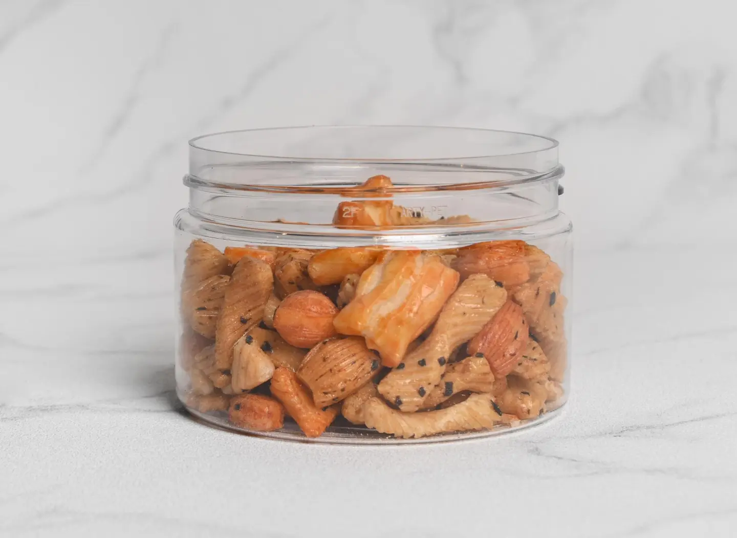 مكسرات يابانية