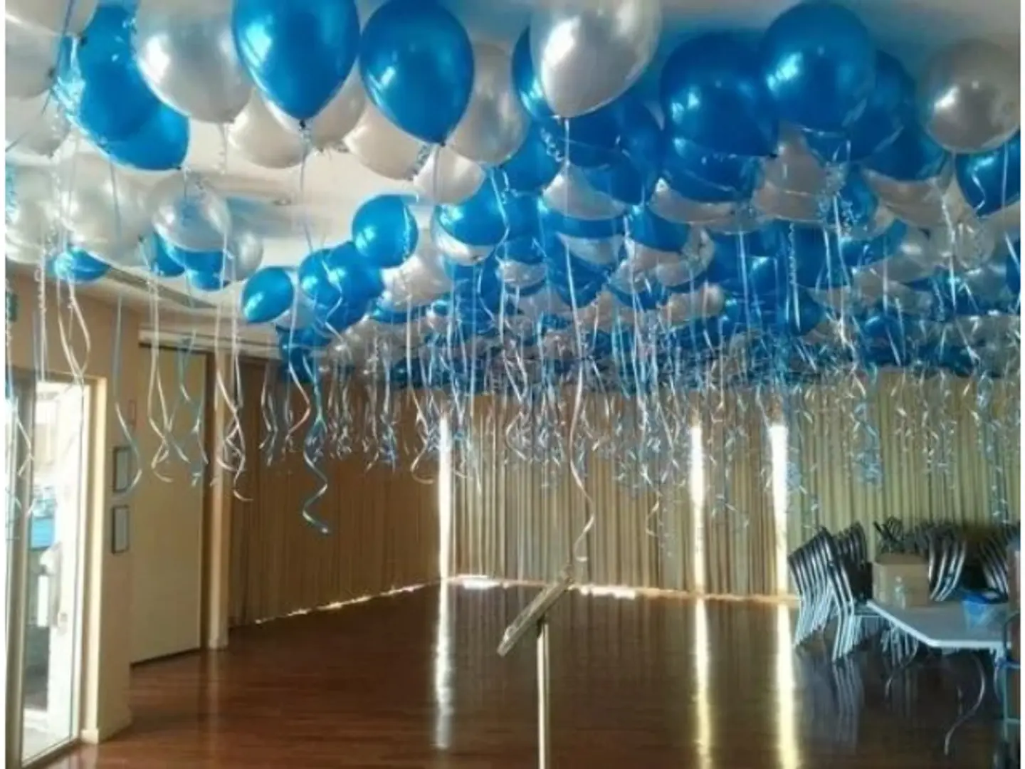 Helium Balloon Flying