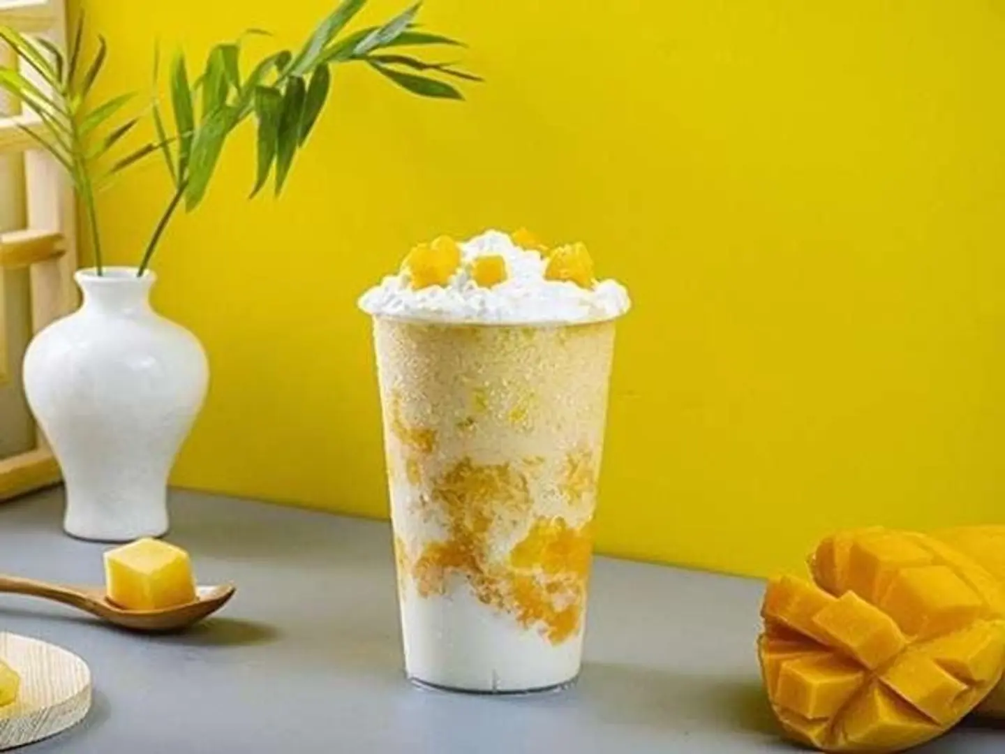 Small Mango Passion Fruit Cream Frappuccino