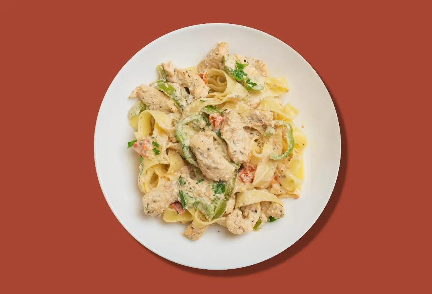 باستا دجاج ابيض