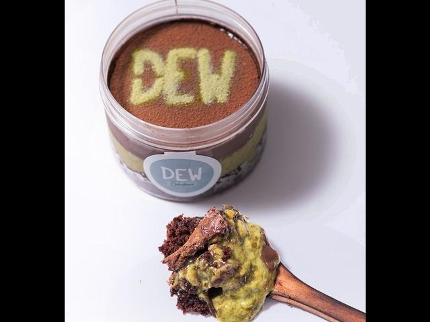 Pistachio Dream Cake Mini