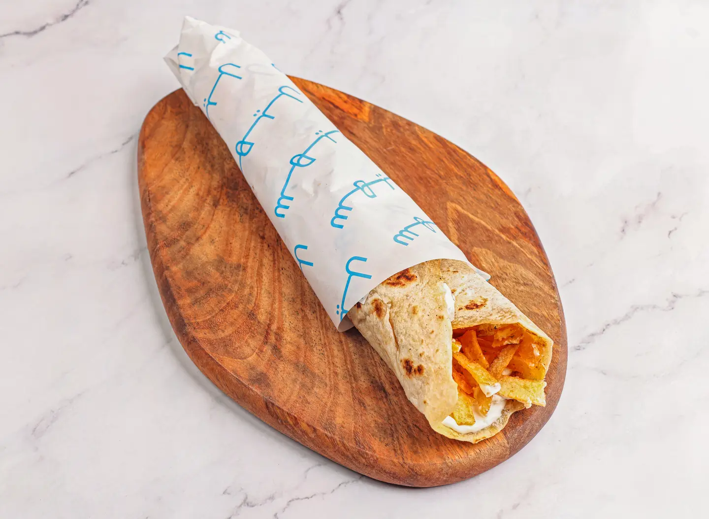 جباتي جبن مع شبس عمان