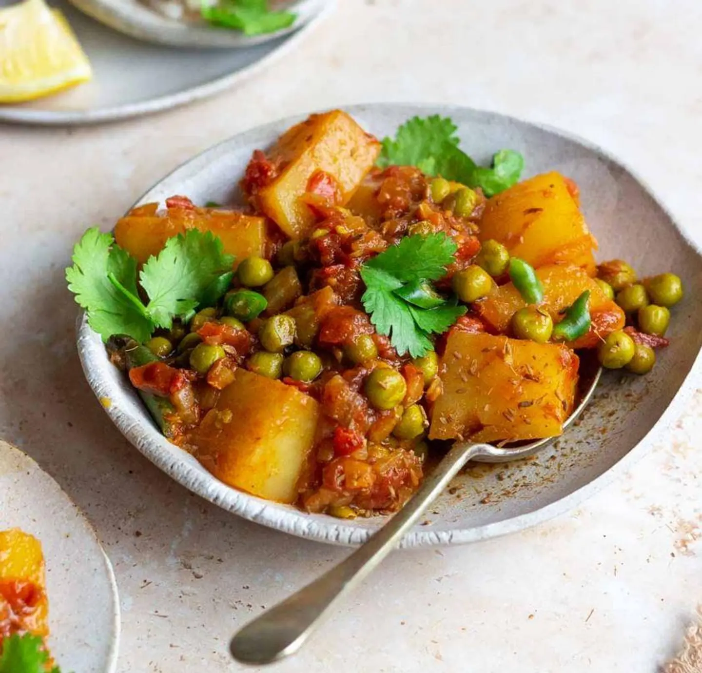 بطاطس وبازلاء