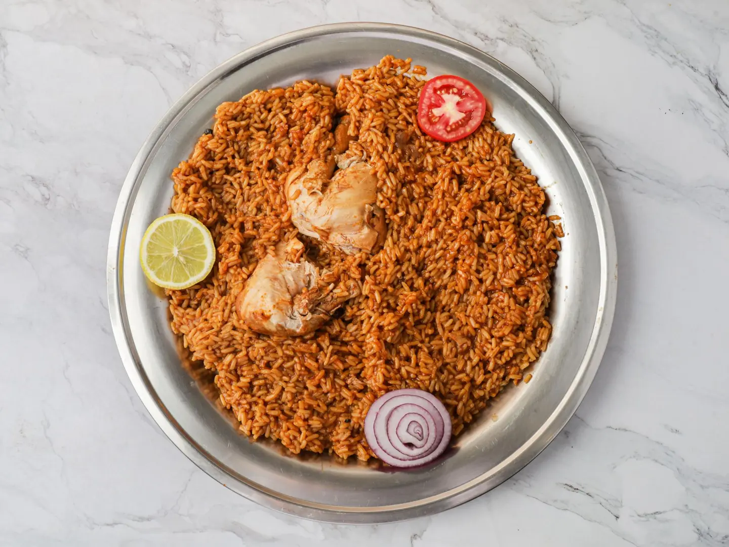 مضغوط مع رز أمريكي