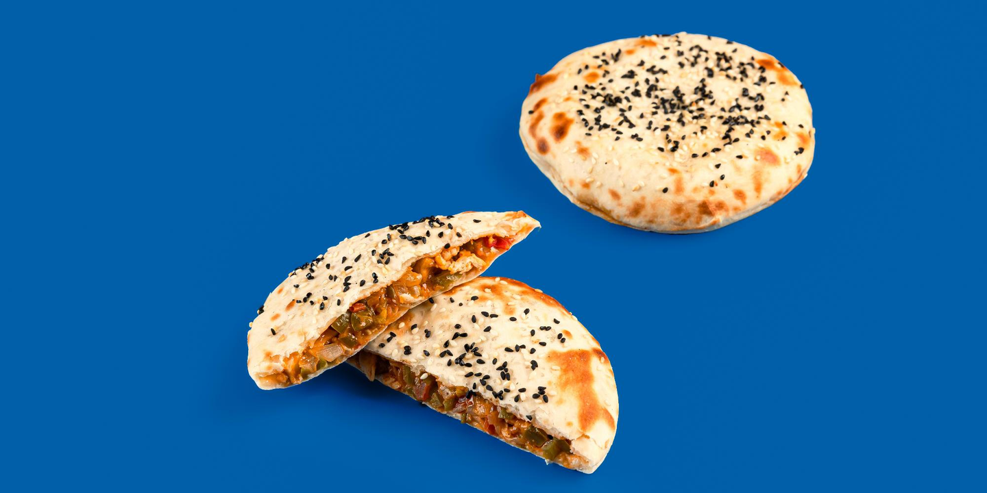 عيش مدور مقلقل دجاج