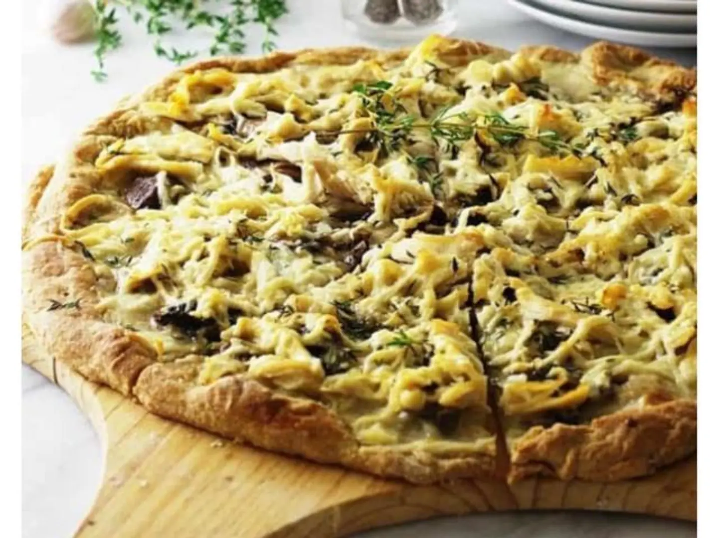 Creamy Mushroom & Chicken Pizza