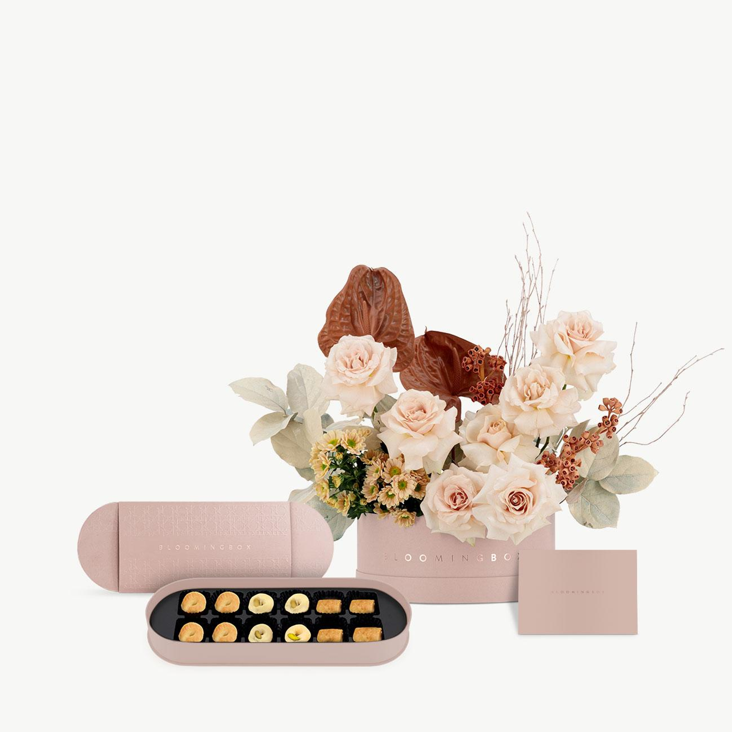 تشكيلة الفجر القصيرة مع حلويات