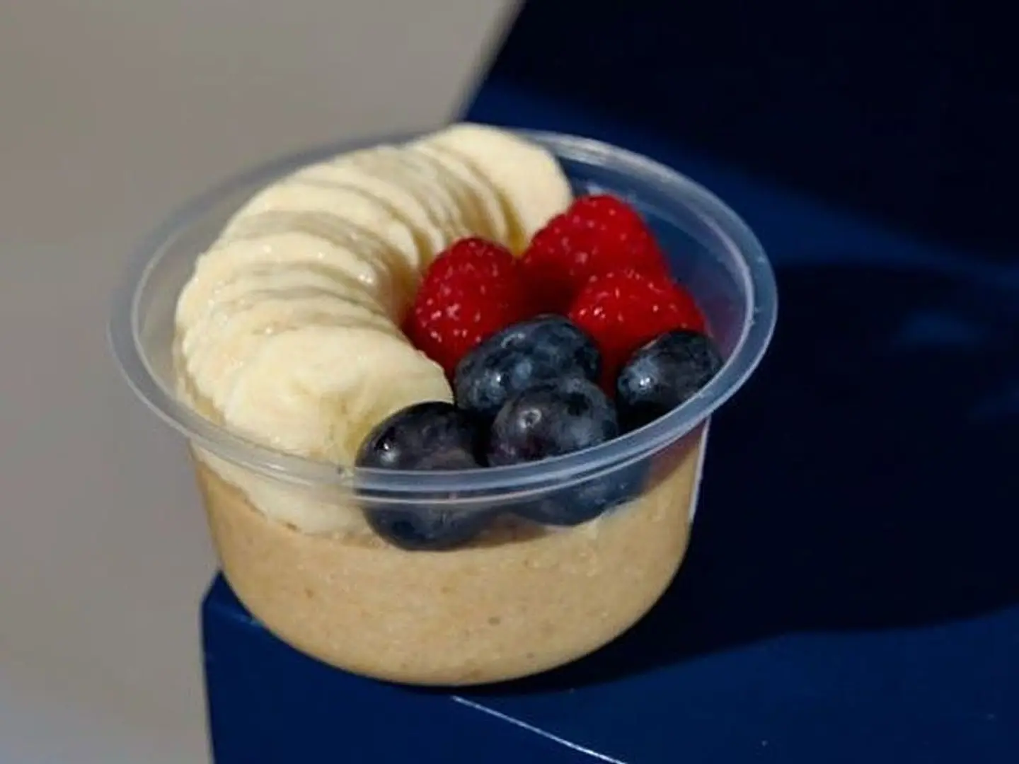 شوفان بالفواكة عادي