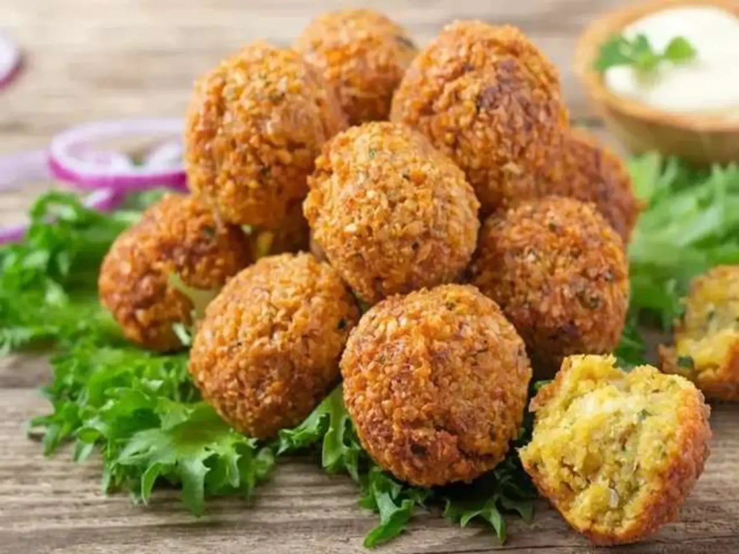 4 Pieces Falafel