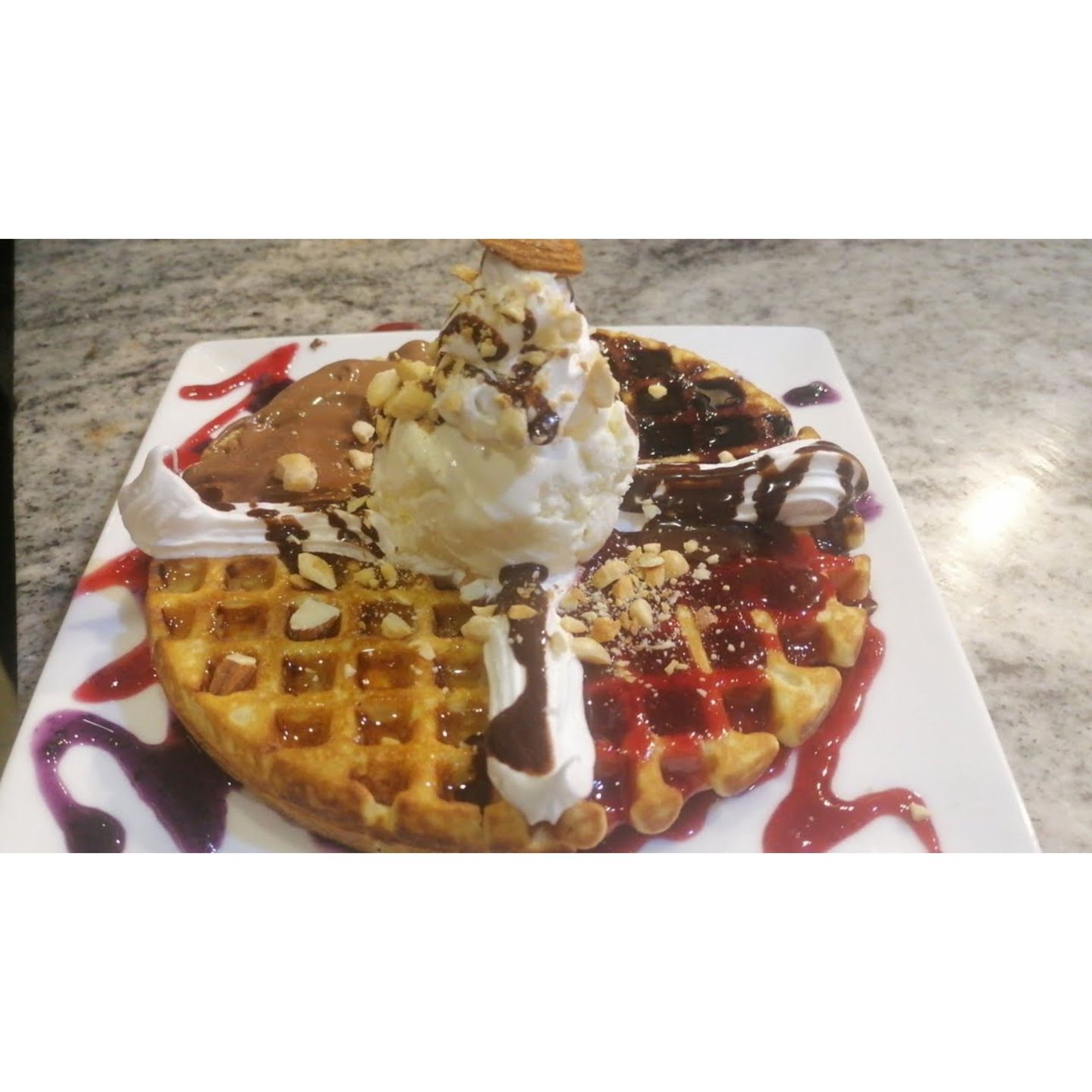 Mix Berry Waffle