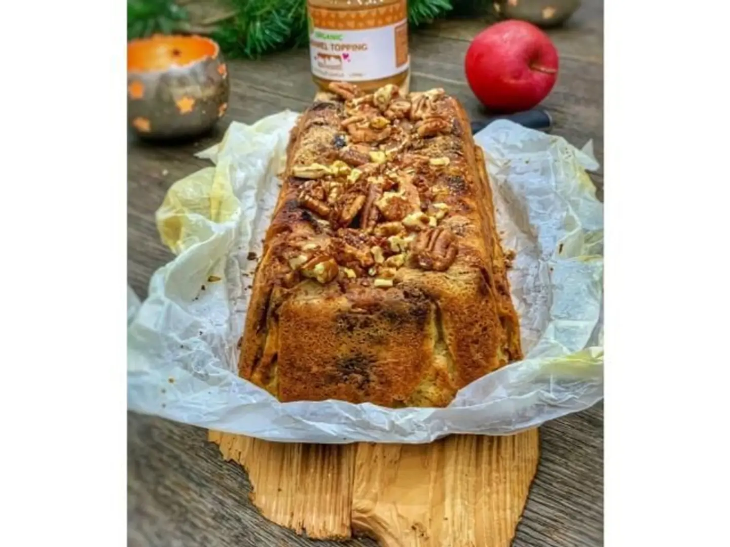 Apple Almond Cake