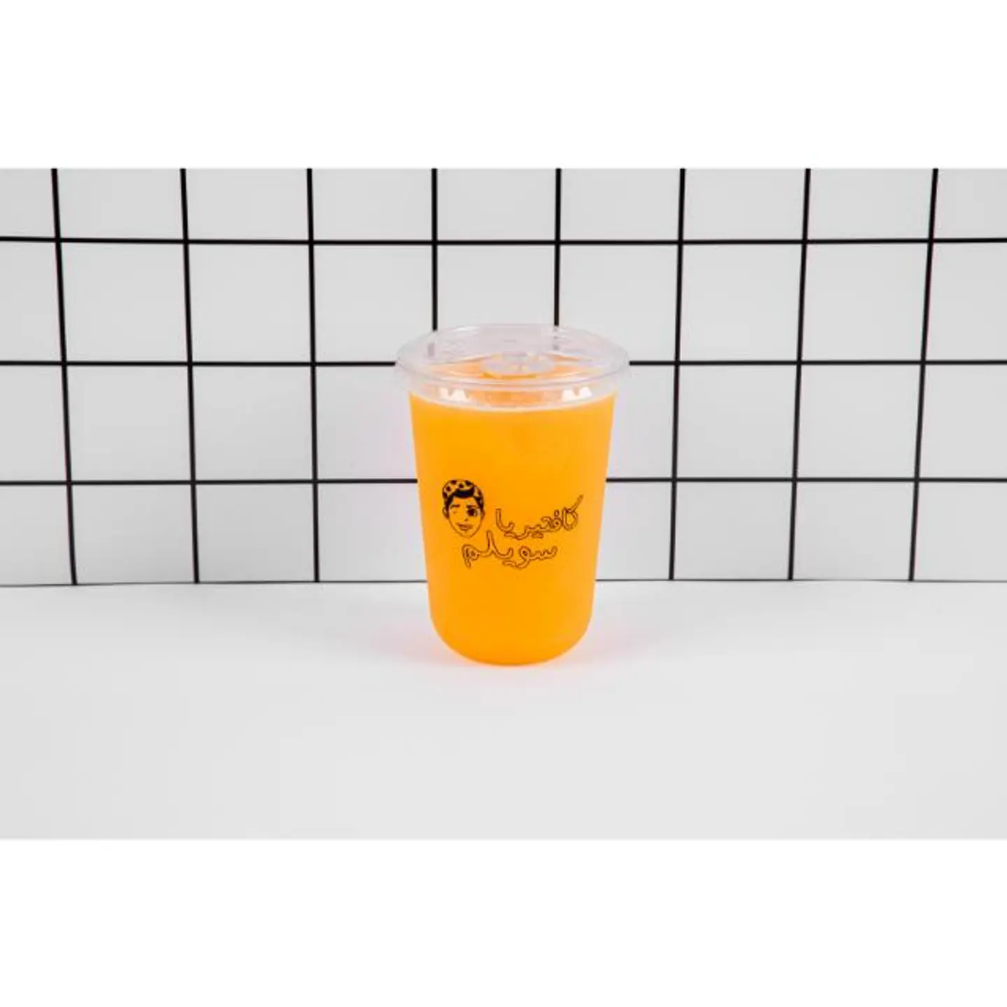 عصير برتقال طبيعي (بدون سكر)