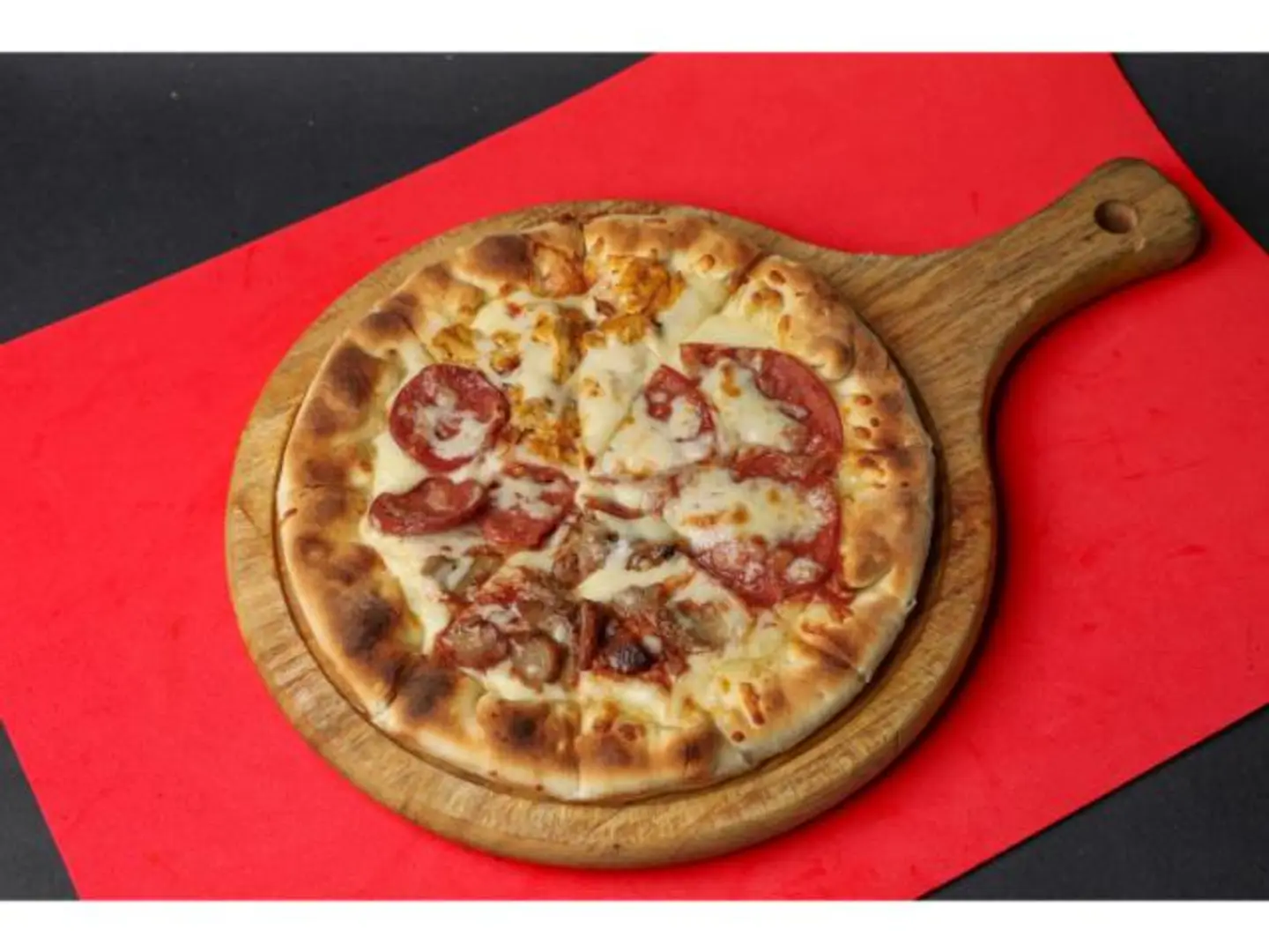 بيتزا الفصول الأربعة