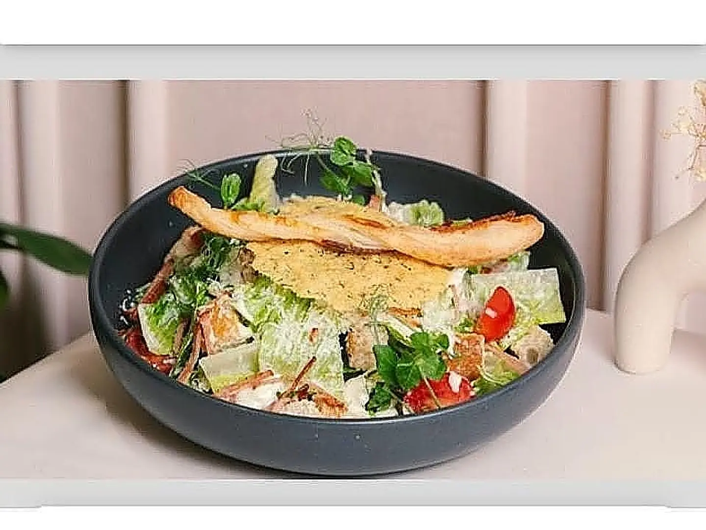 سلطة السيزر