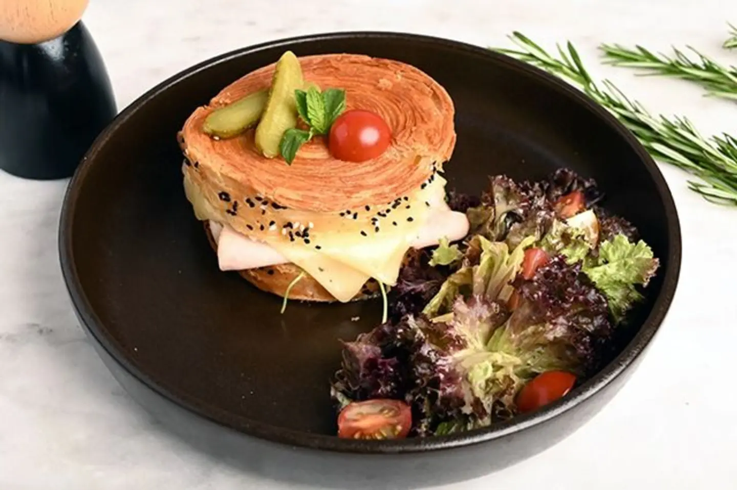 Turkey & Cheese Sandwich