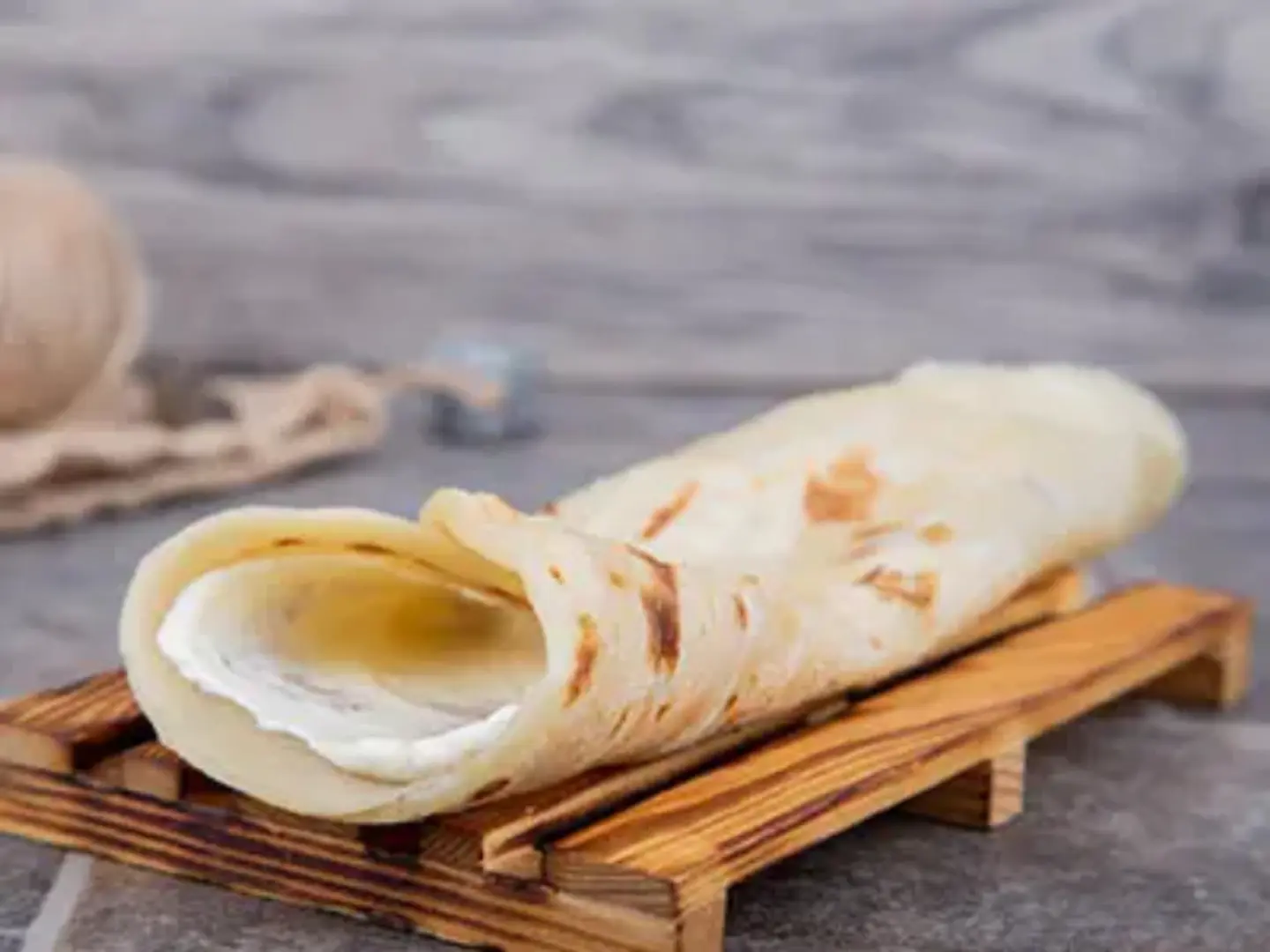 جباتي مع جبن سائل