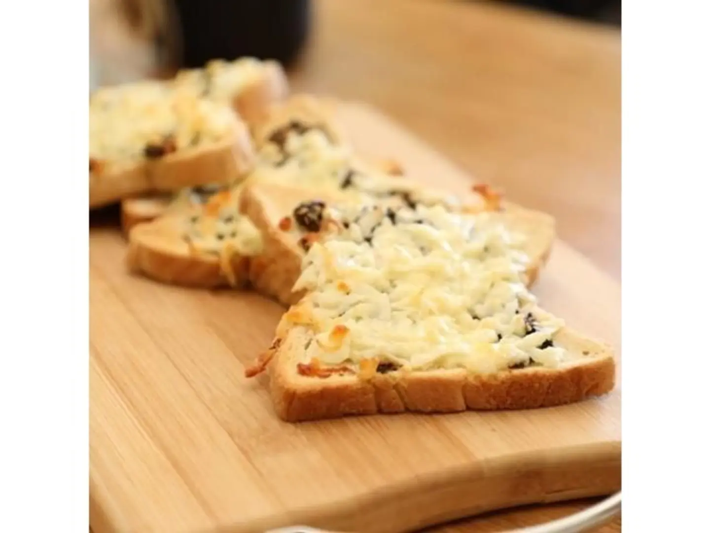 Cheese And Zaatar Toast