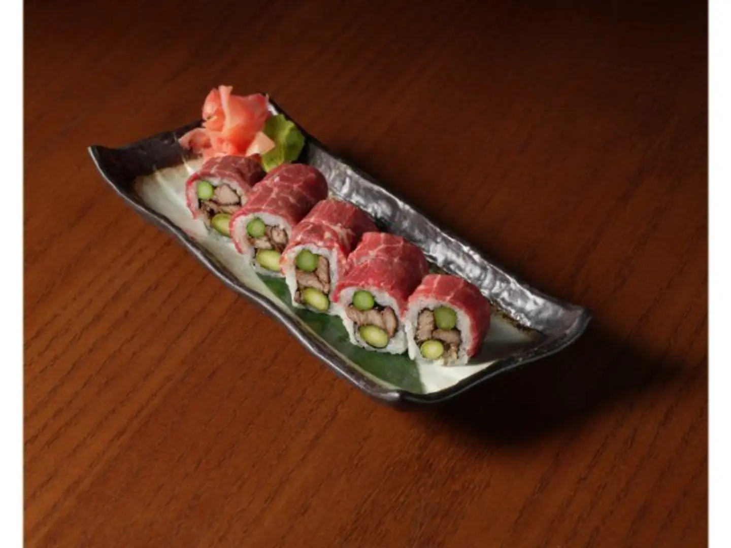 Beef Gami Roll 8 Pcs