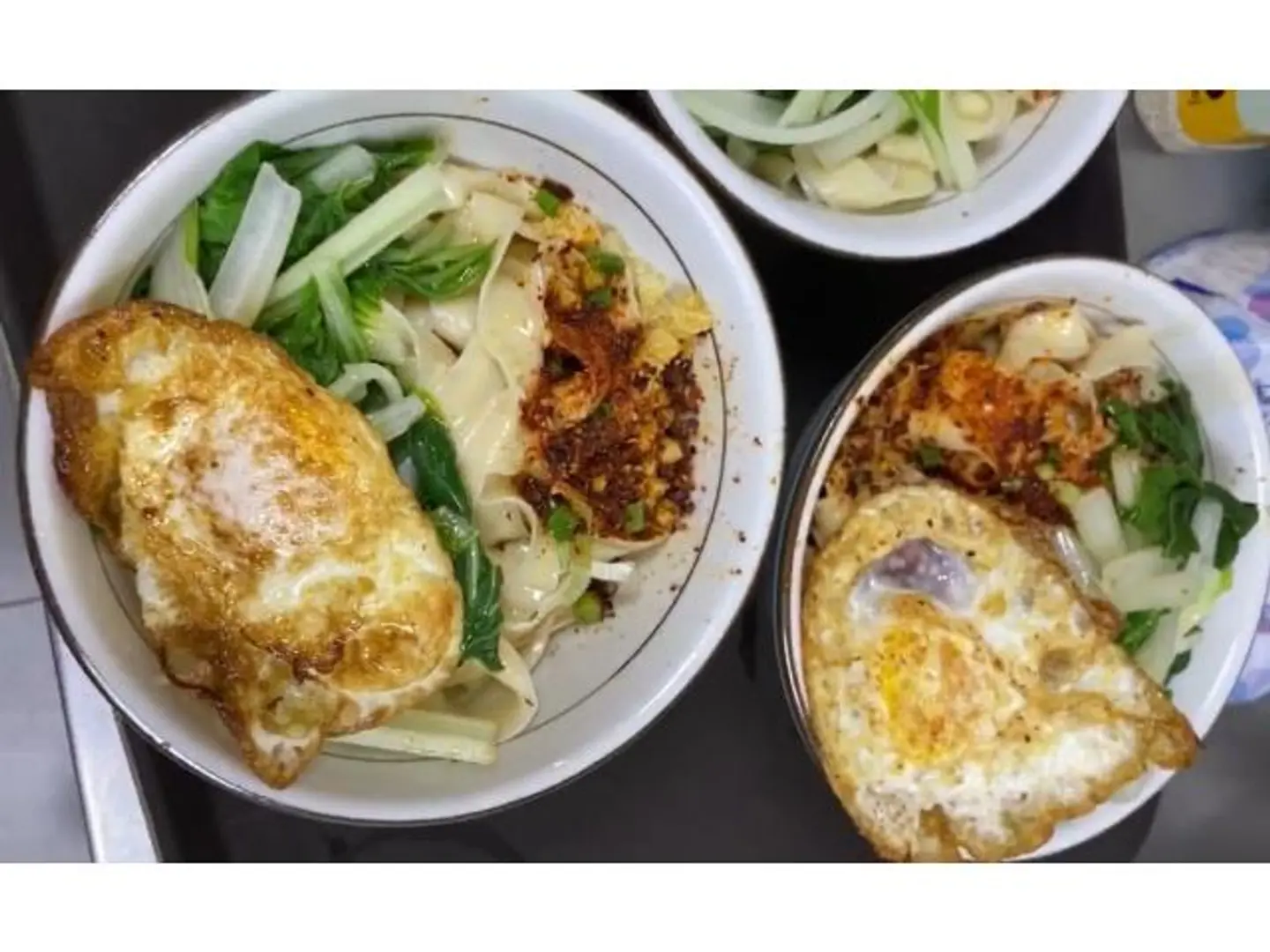 Oil Sprinkled Biang Biang Noodles With Fried Egg