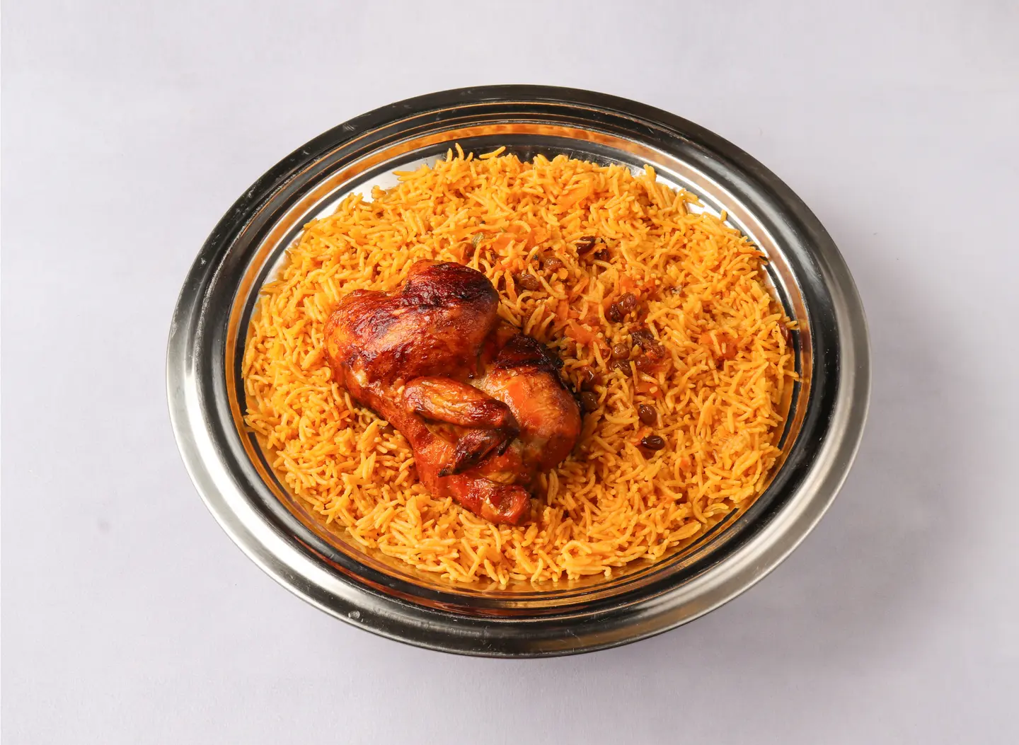 نصف دجاج شواية مع الأرز